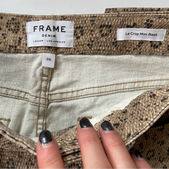 Frame Le Crop Mini Boot snake python print in vanilla multi tan, brown jeans 26 - Picture 9 of 17